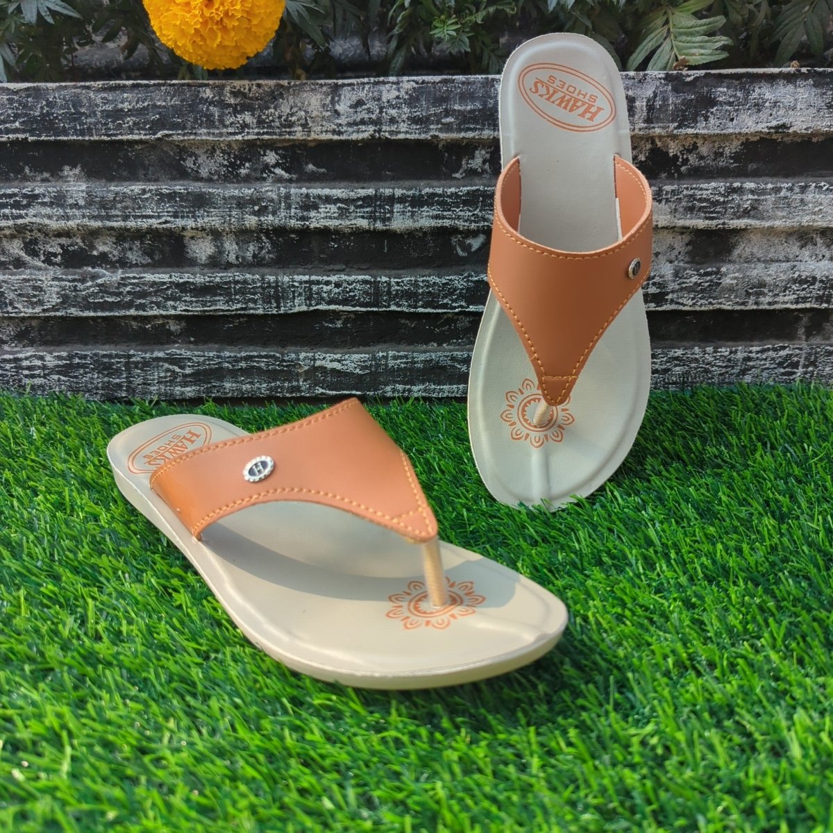 Soft easy flip flops for ladies (hawks) - Thousand Slippers