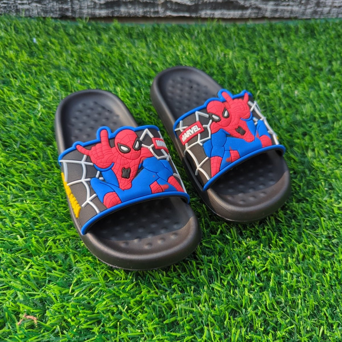 Spiderman slippers for small kids (Age 1 to 5/6 years, Random colors) - Thousand Slippers