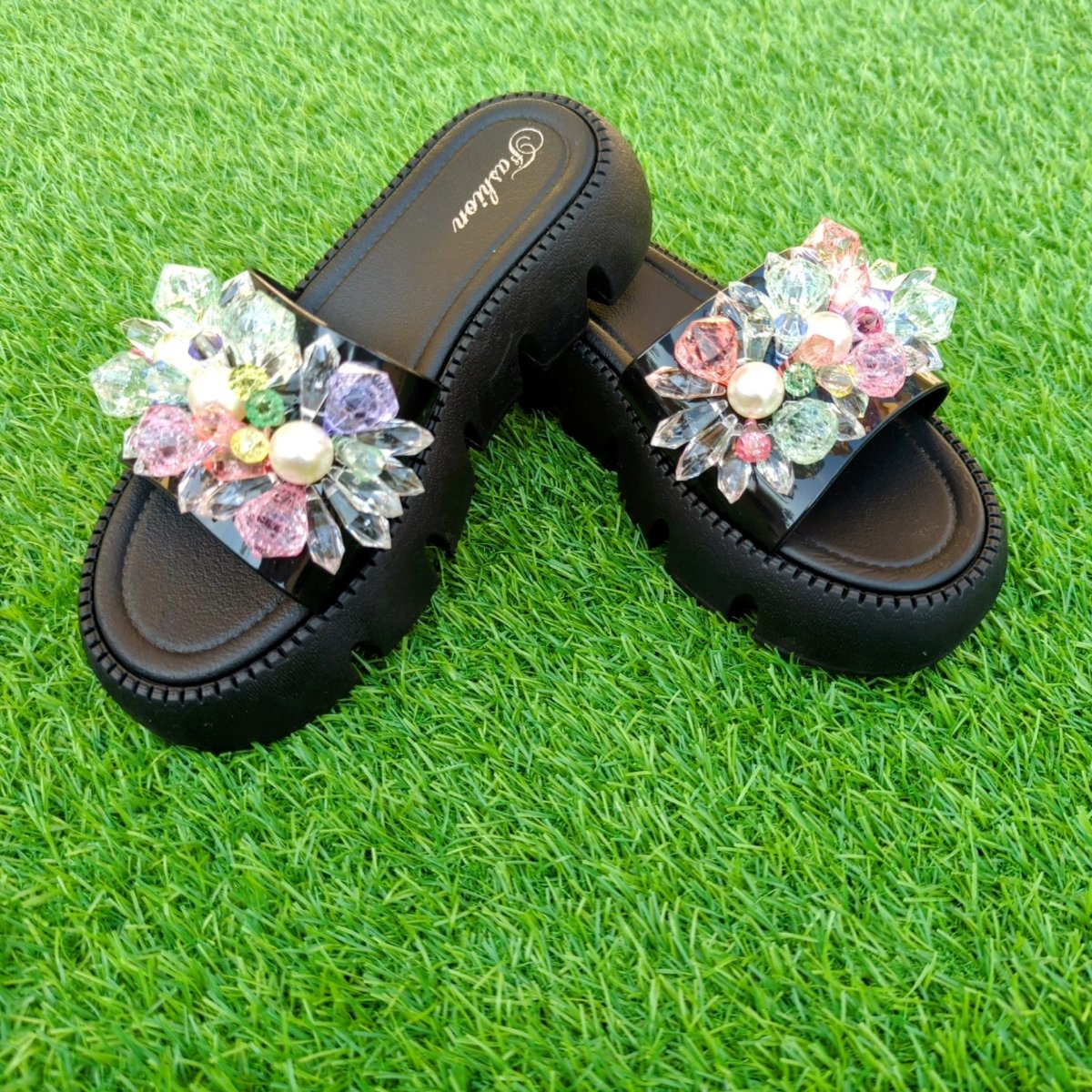 Crystal Pearl Slippers - Thousand Slippers