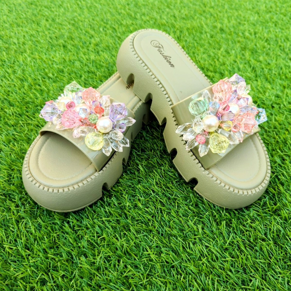 Crystal Pearl Slippers - Thousand Slippers