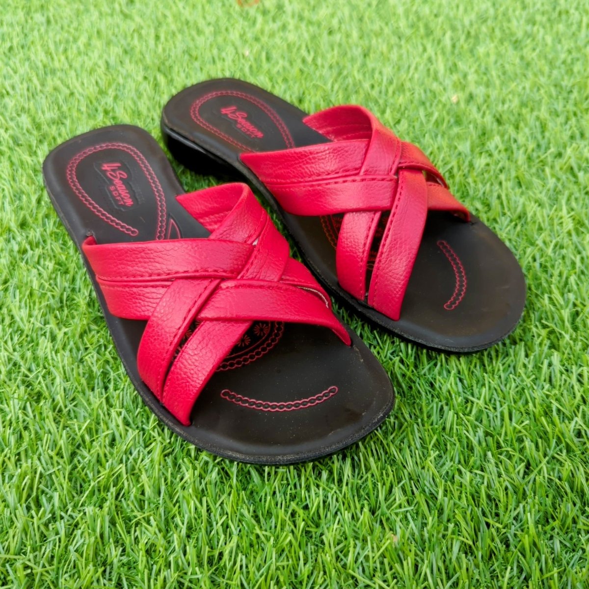 Four season regular slippers for females - Thousand Slippers