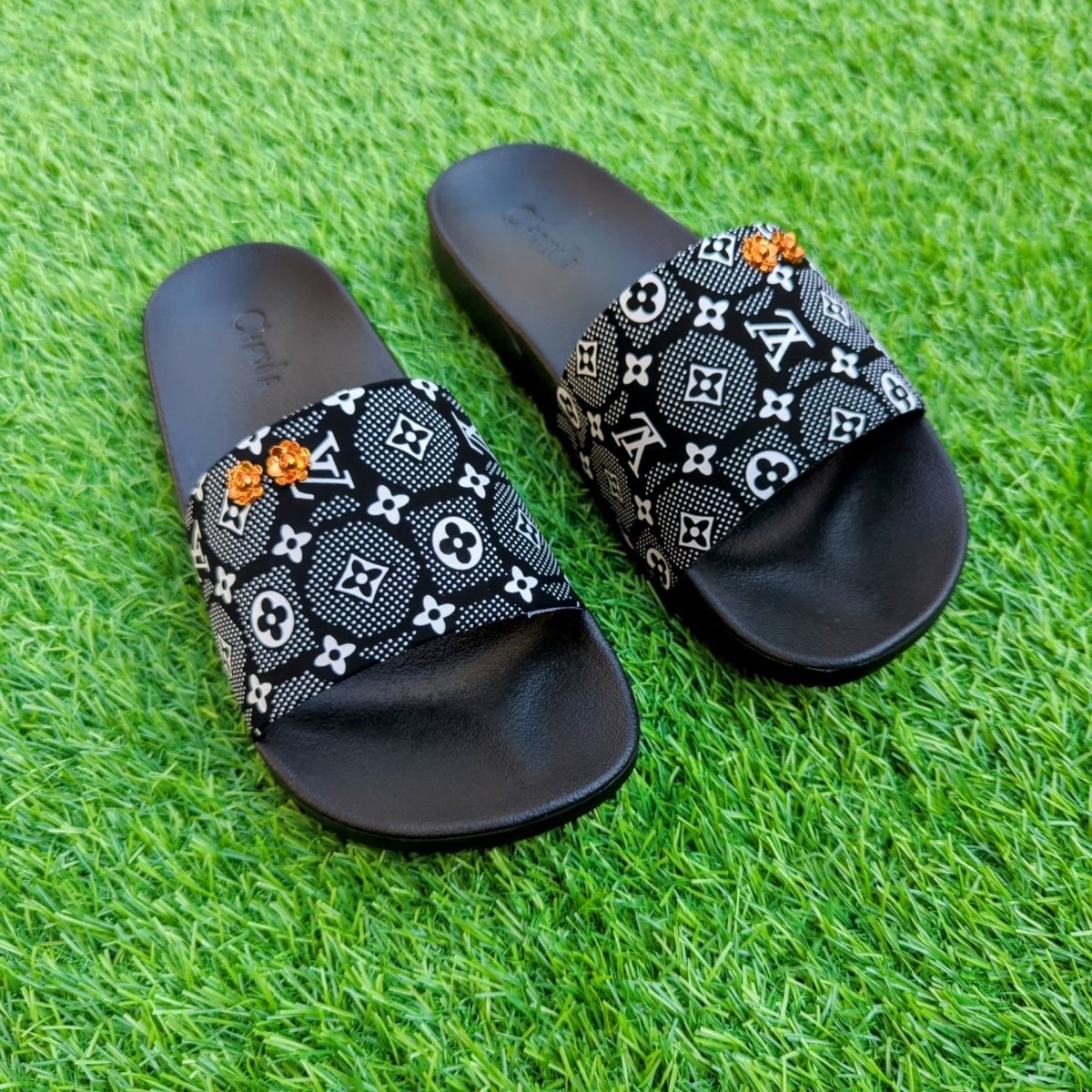 Lv Slides - Thousand Slippers