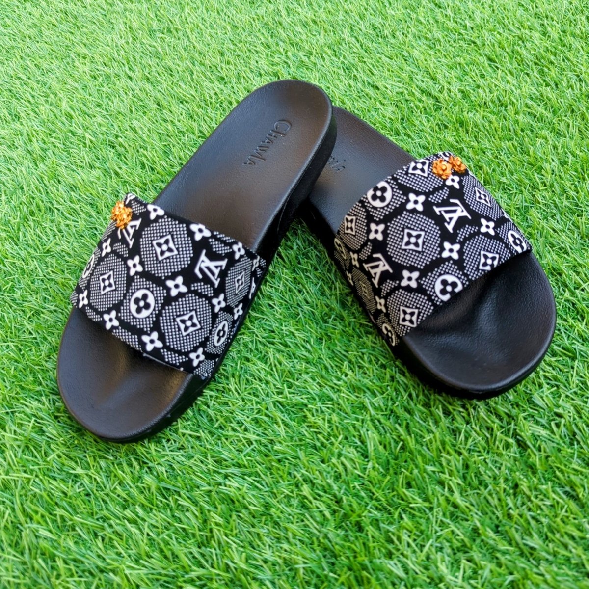 Lv Slides - Thousand Slippers