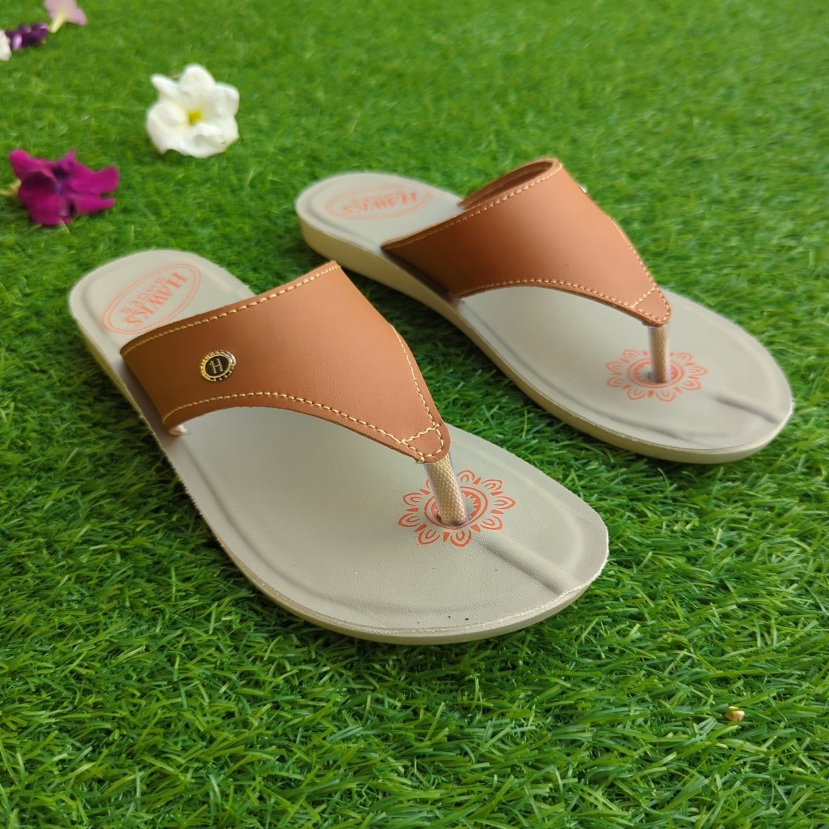 Soft easy flip flops for ladies (hawks) - Thousand Slippers