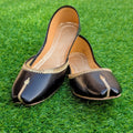 Black tilla khussa for girls - Thousand Slippers