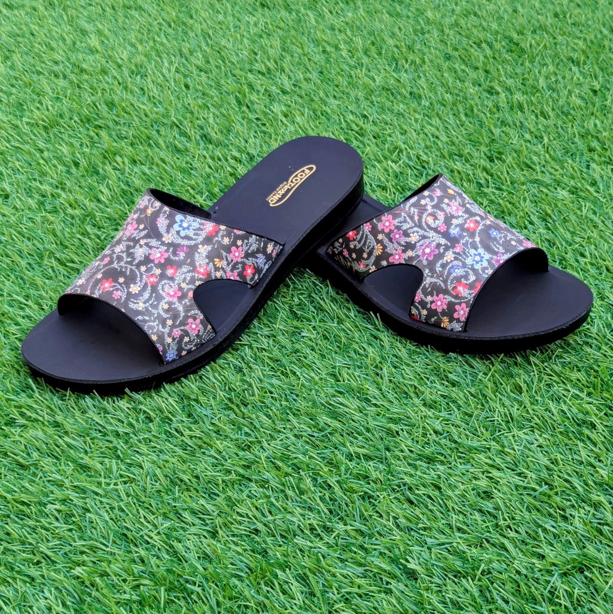 Floral bloom slides (f3) - Thousand Slippers