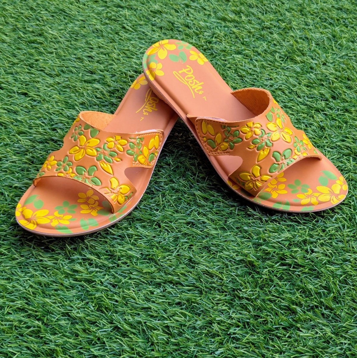 Floral charm slippers (Posh) - Thousand Slippers