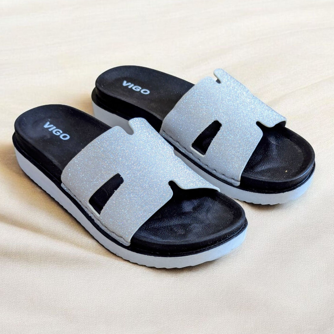 Ladies medicated Slippers for sensitive feet (Vigo Plain)