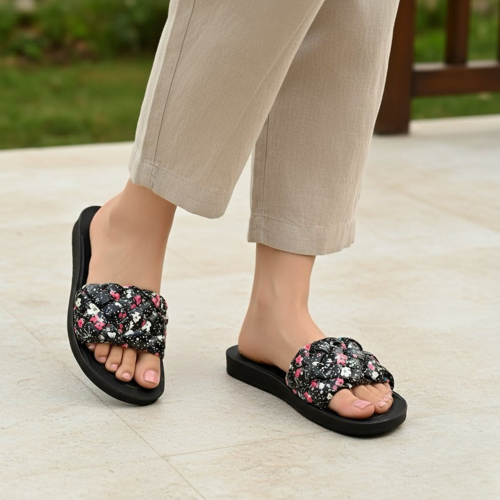 Waterproof blossom slippers (f2)