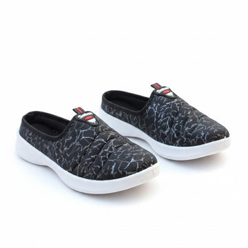 Stallion Backless Canvas Shoes for Females