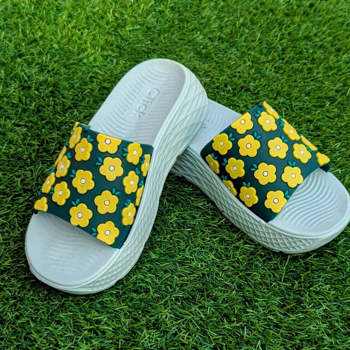 Comfy click slippers for females (g06) - Thousand Slippers