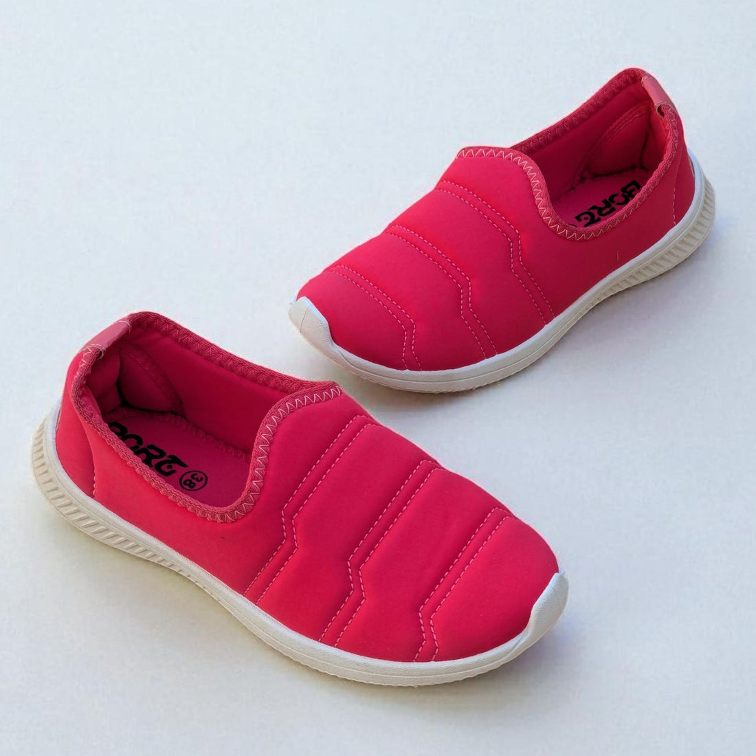 Soft new walking shoes (g6)