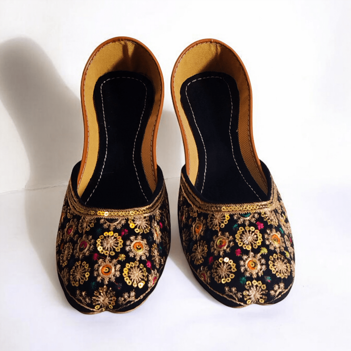 Black golden stylish khussa for girls - Thousand Slippers